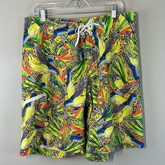 Columbia Fish Themed PFG Omni Shield Drawstring Colorful Shorts Size 36 - Picture 1 of 12